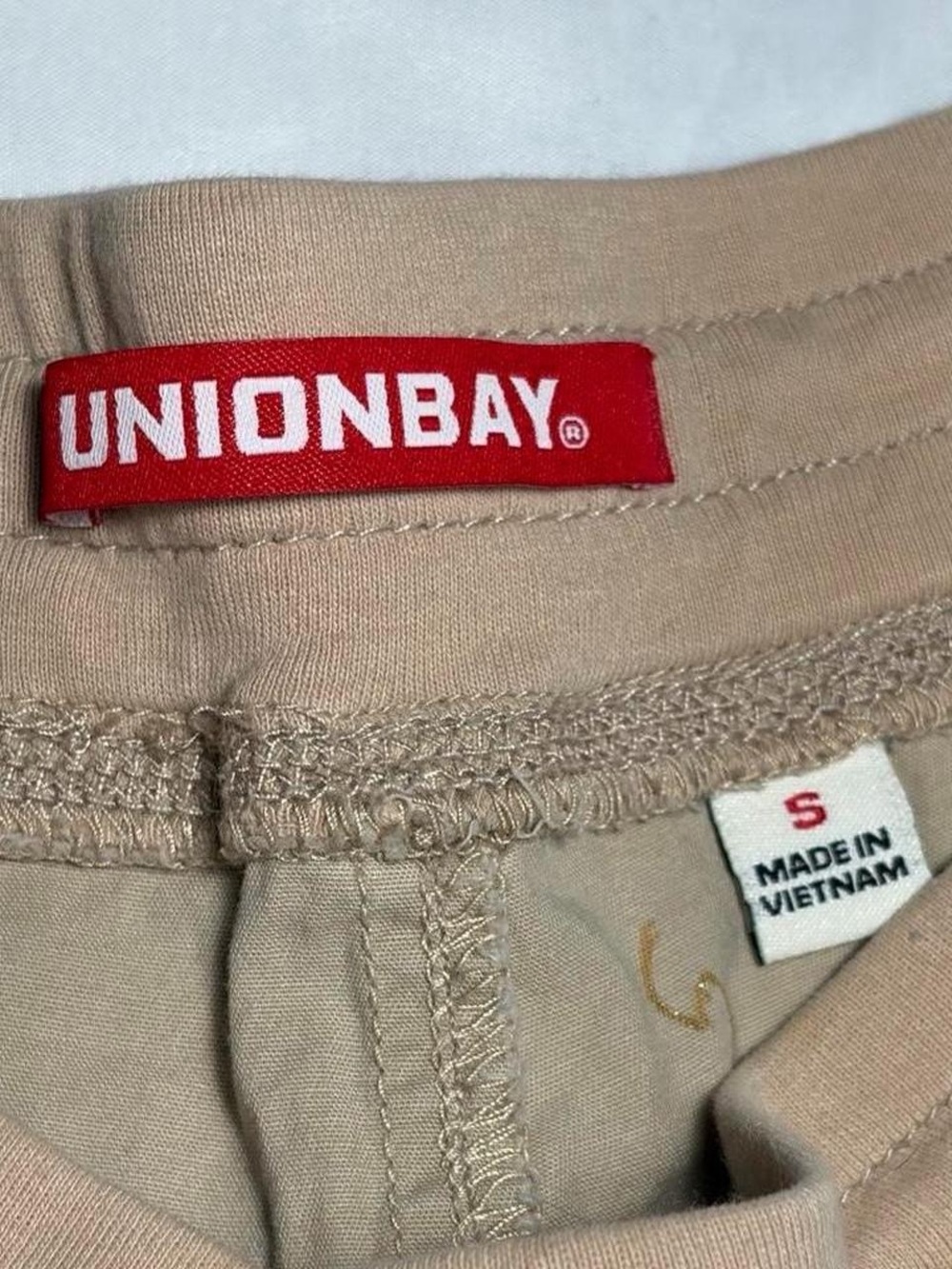 UNIONBAY Tan Drawstring Cargo Shorts - Picture 2 of 6
